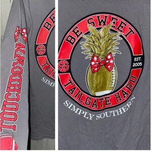Simply Southern Women’s Size Small Pineapple Fall Touchdown Tailgate Graphic LS